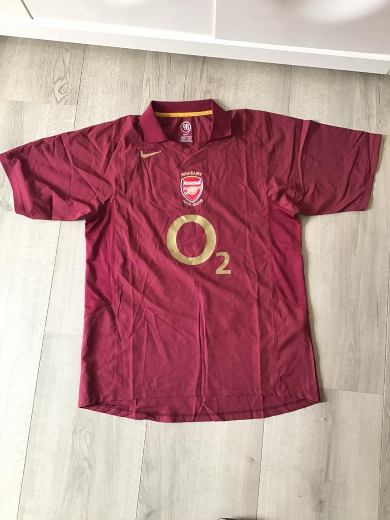 Nieuw voetbalshirt Arsenal afscheid Thierry Henry 2XL, Verzamelen, Sportartikelen en Voetbal, Nieuw Nike voetbalshirt Arsenal afscheid Thierry Henry 2XL