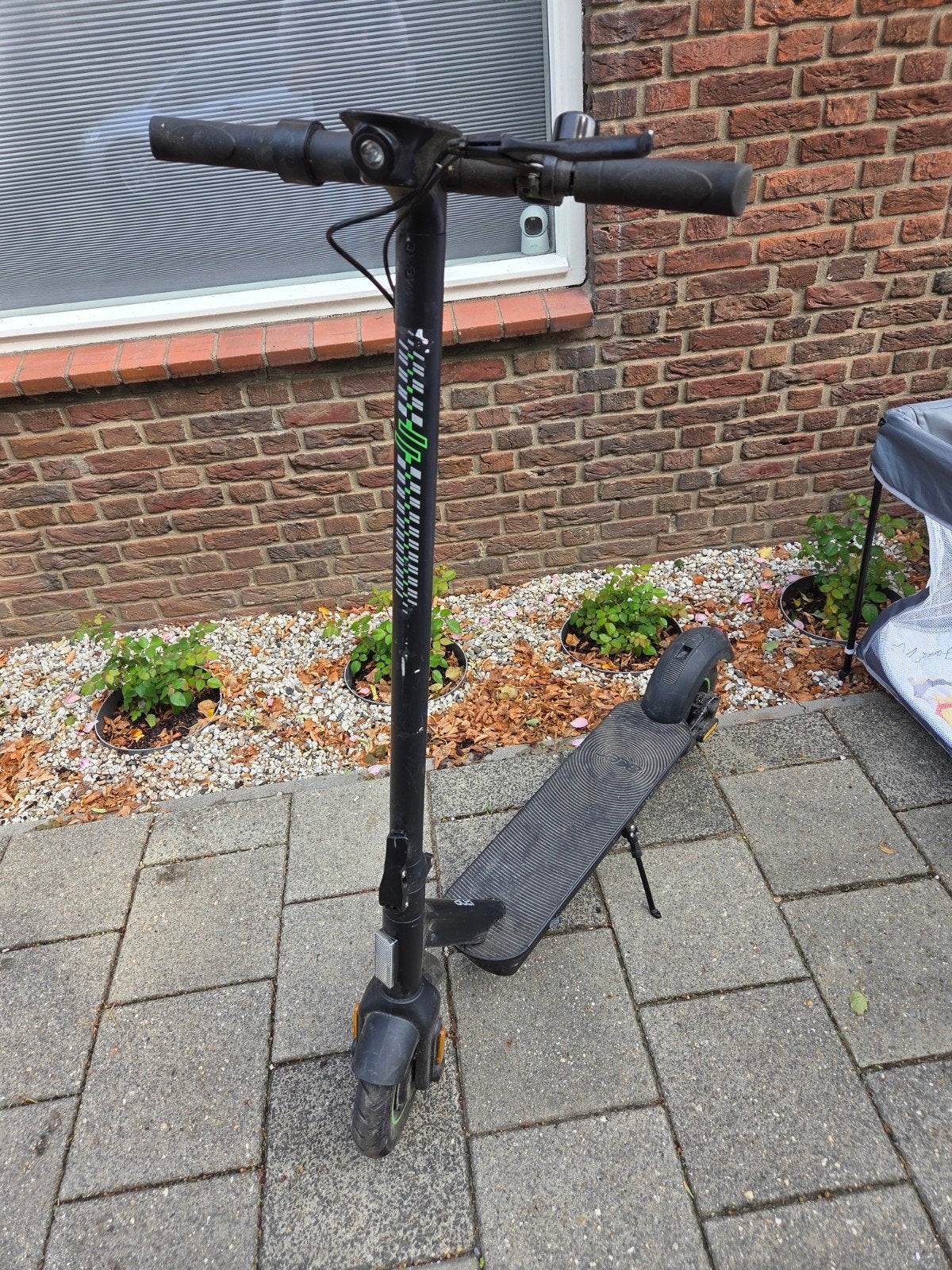 Acer elektrische step - display defect, zonder oplader, Fietsen en Brommers, Steps, Ophalen of Verzenden, Gebruikt, Elektrische step (E-scooter)