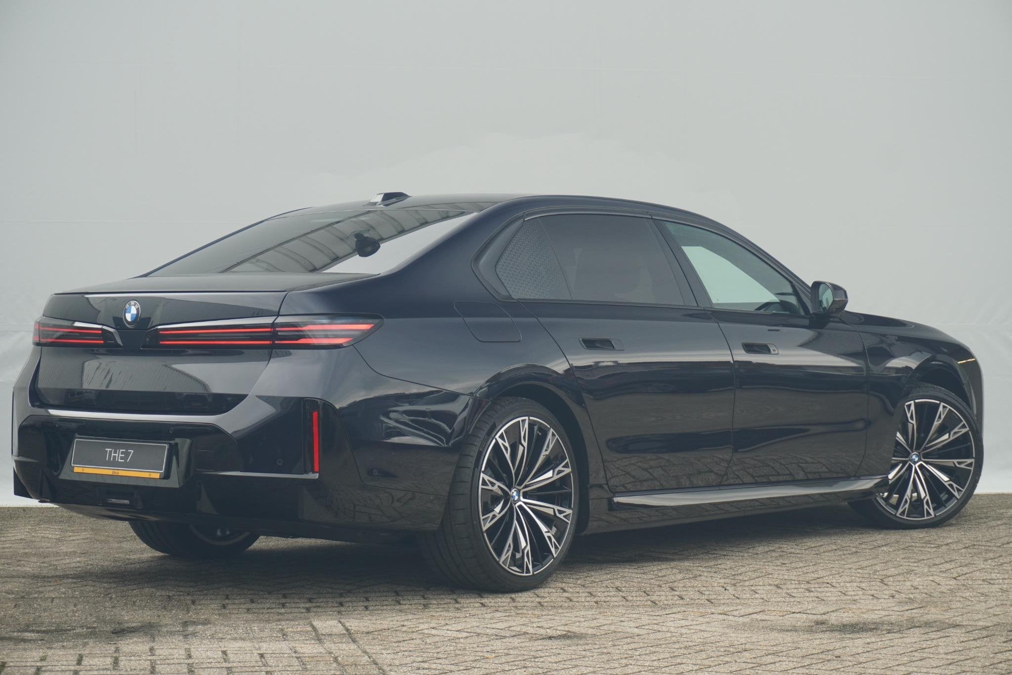 BMW i7 xDrive50 Connoisseur Pack | M Sportpakket Pro | Execu, Auto's, Verwarmde buitenspiegels, Sedan, Te koop, 345 min