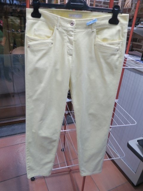 Broek lichtgeel Fabiana Filippi mt 40 (it 44), Maat 38/40 (M), Geel, Nieuw, Ophalen of Verzenden