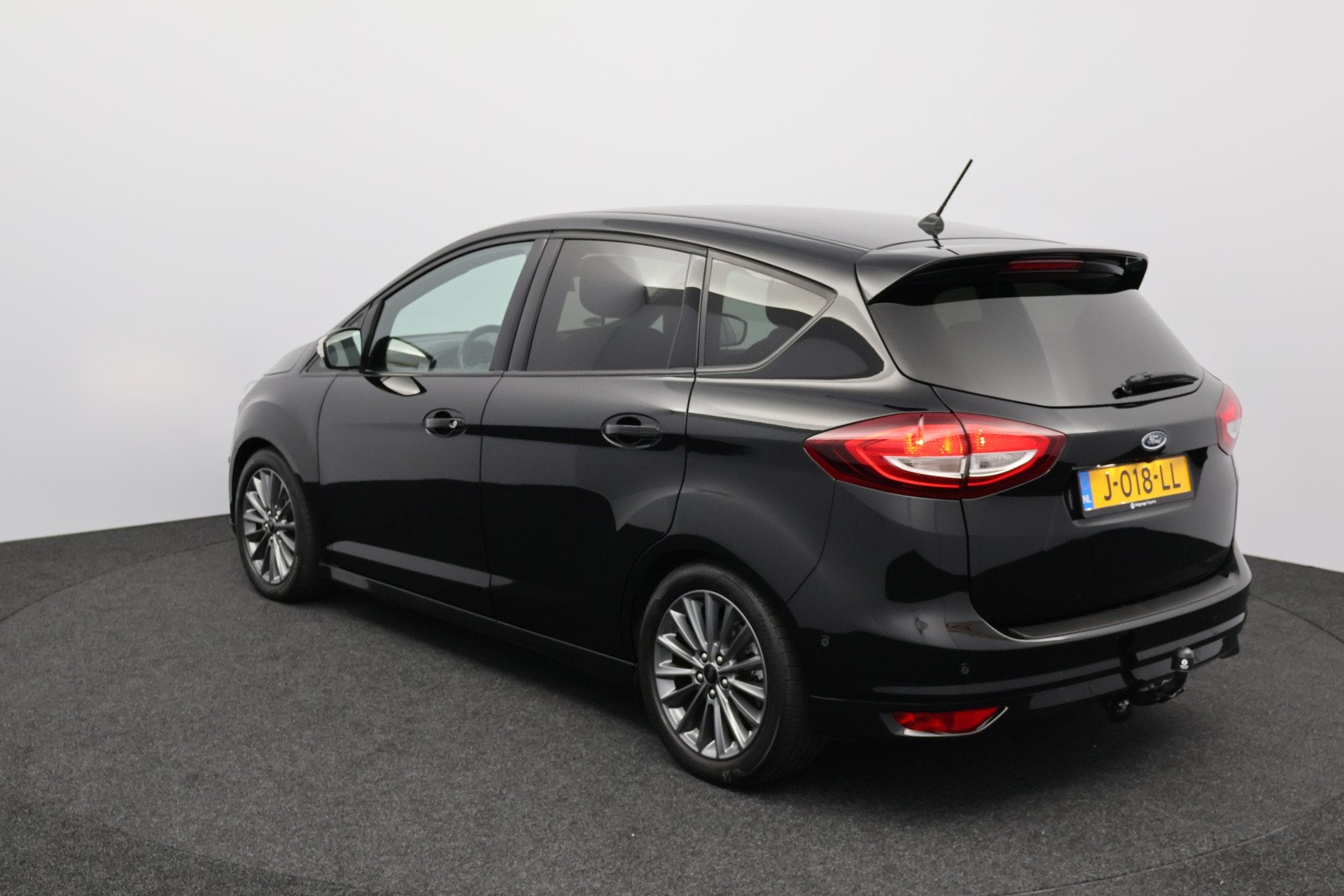 Ford C-MAX 1.0 Titanium Sport/ 17'' LMV/ Bi-Xenon/ Voorruitv, Auto's, Voorwielaandrijving, Zwart, Handgeschakeld, Geïmporteerd