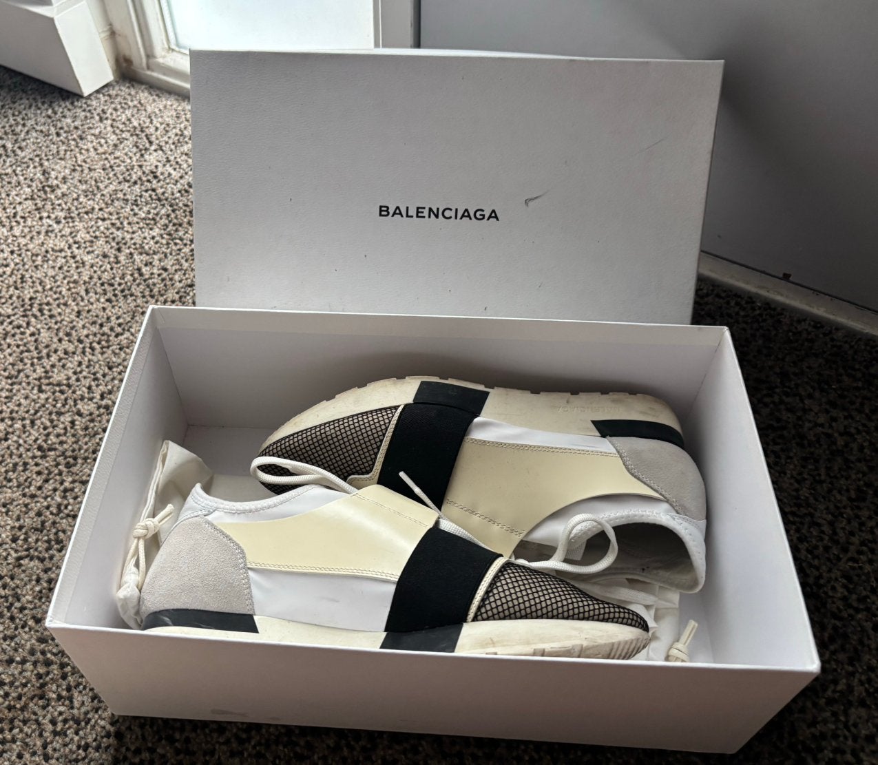 Balenciaga sneakers maat 40, Kleding | Dames, Schoenen, Ophalen, Wit, Sneakers of Gympen, Gedragen