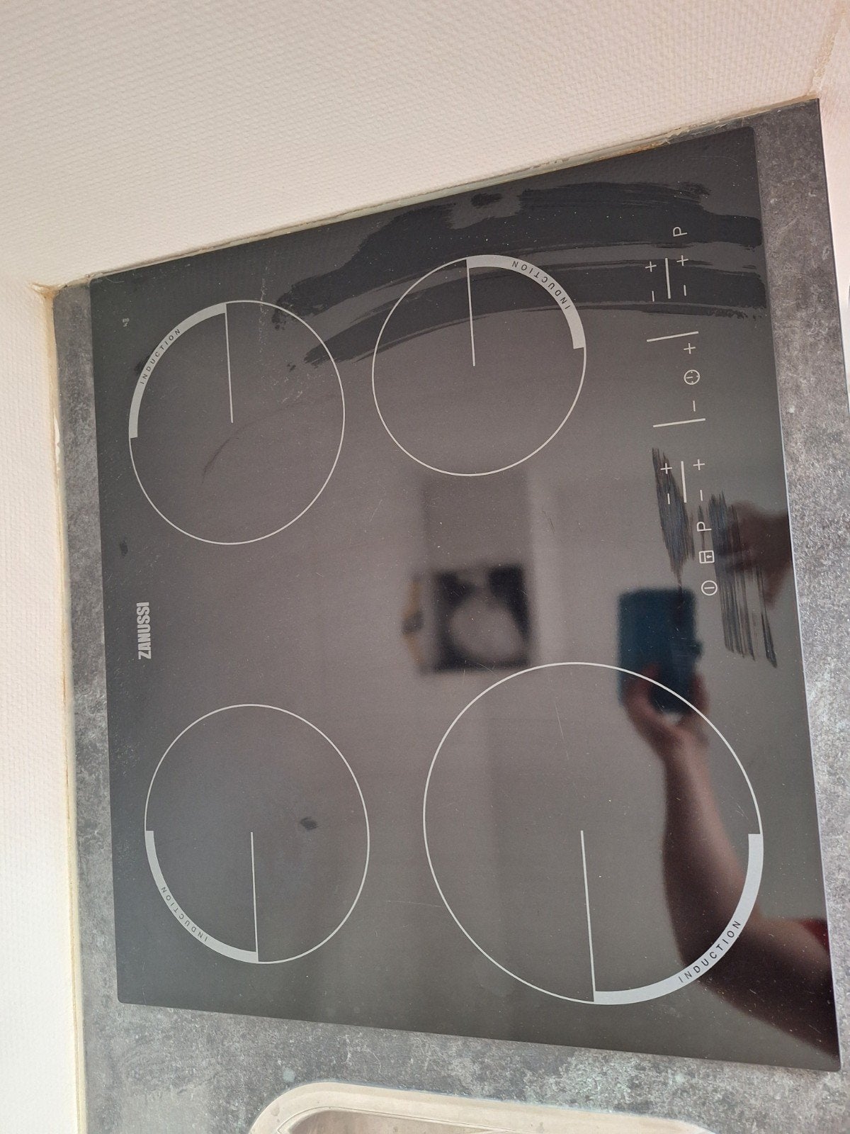 Zanussi Inductiekookplaat - 4 zones, Ophalen, Gebruikt, 4 kookzones, Inbouw