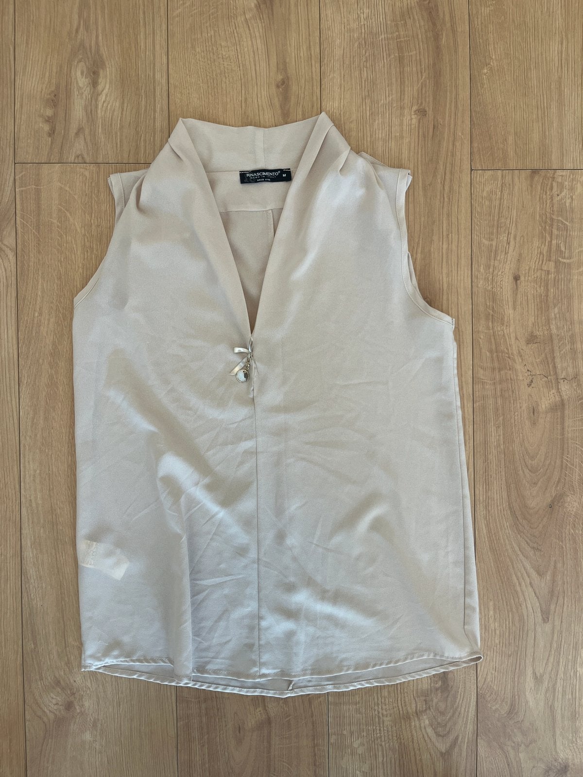 Rinascimento Top Maat M - Beige Mouwloos, Maat 38/40 (M), Beige, Ophalen of Verzenden, Zo goed als nieuw