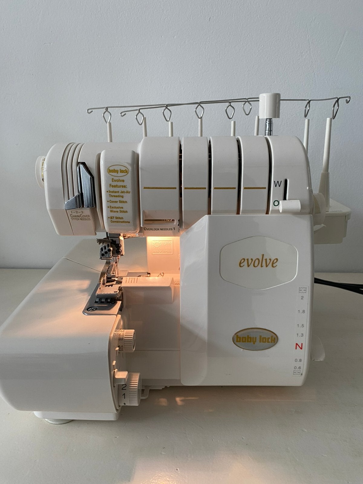 Baby Lock Evolve Wave model ble8 plus trolley tas, Ophalen, Zo goed als nieuw, Naaimachine, Overige merken