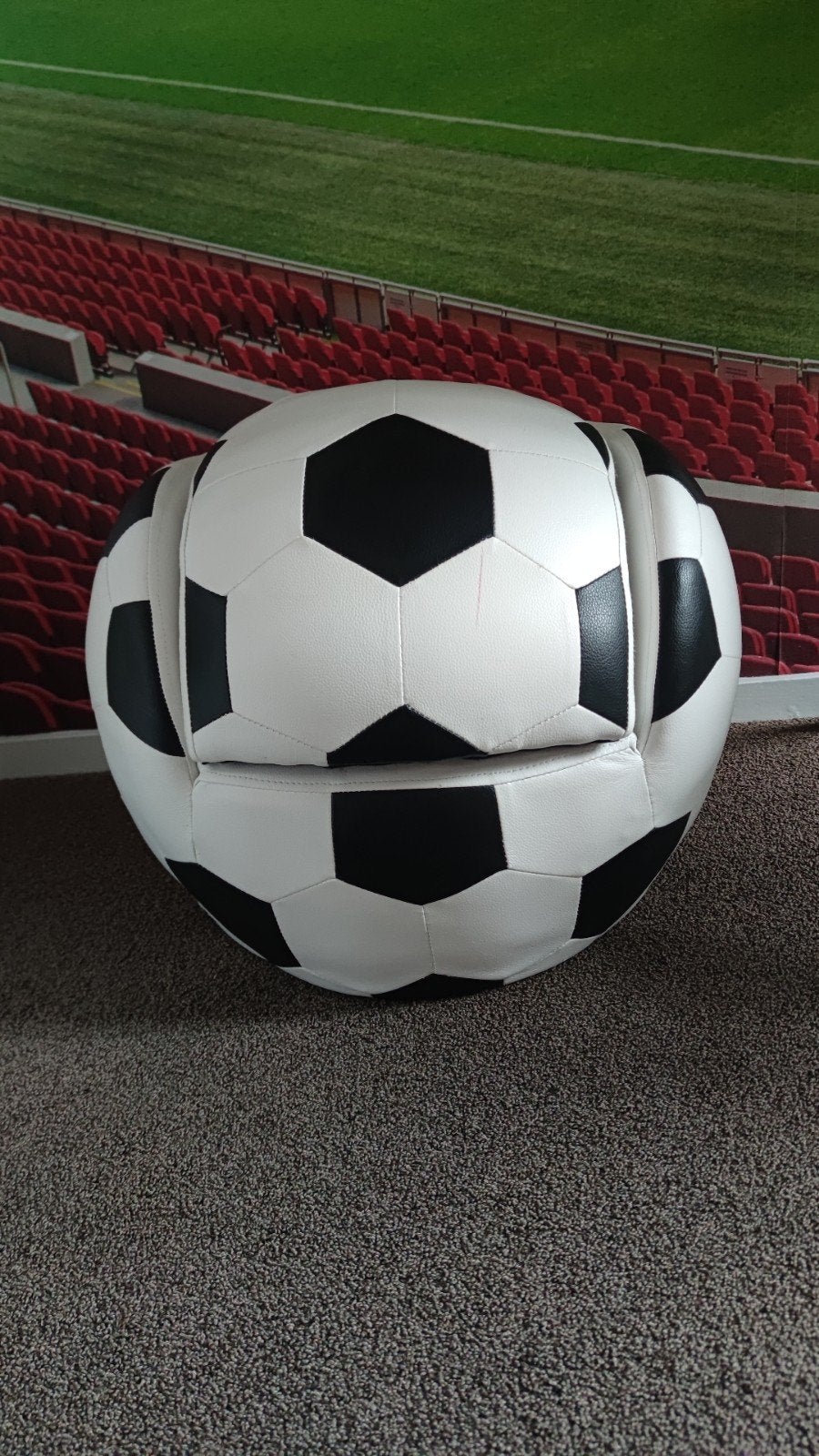 Voetbal kinderstoel met poef - perfect voor jonge fans!, Ophalen of Verzenden, Zo goed als nieuw, Stoel