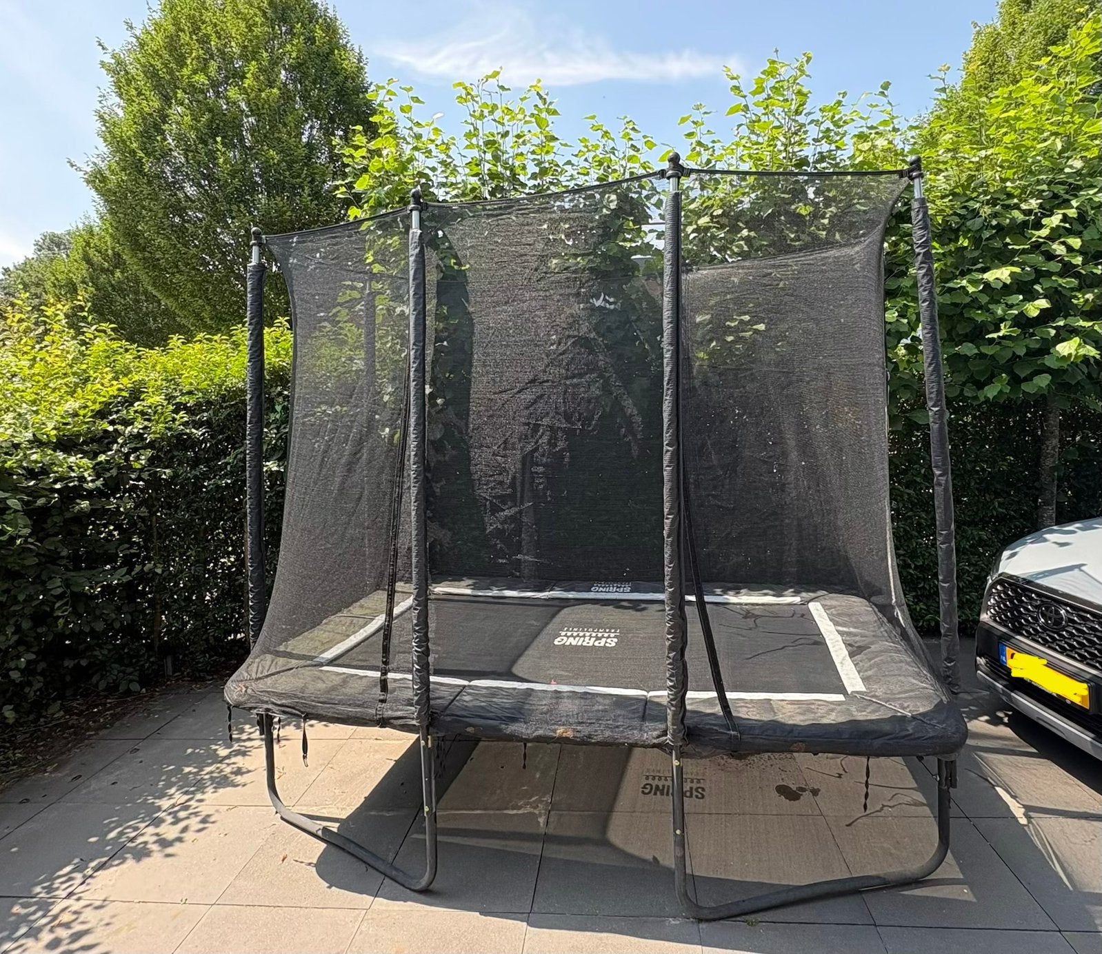 Trampoline met net 283x190, Ophalen, Zo goed als nieuw