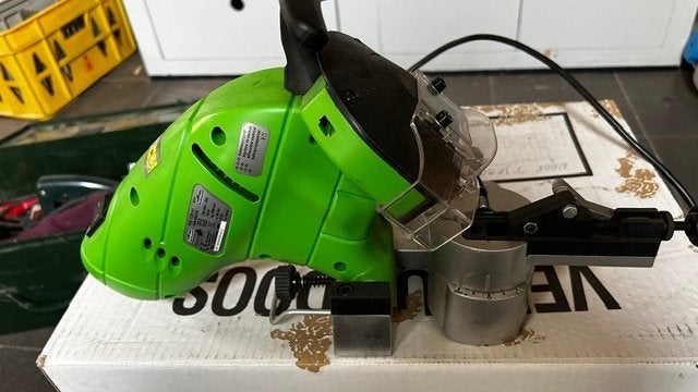 FloraBest kettingzaagslijper FSG 130 A1, Doe-het-zelf en Verbouw, Ophalen, Gebruikt, Kettingzaag, 30 tot 70 mm