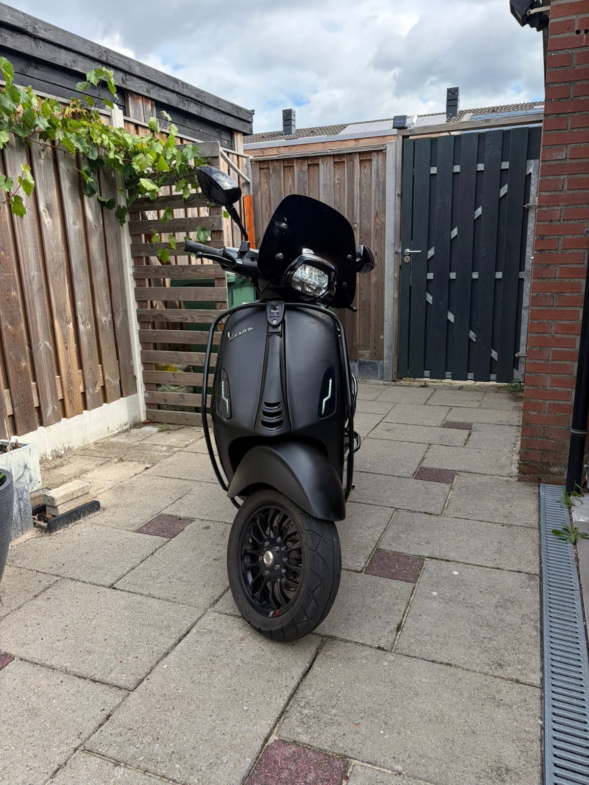Vespa sprint| notte (mat zwart) | 2021 E5 | 10xxx km, Ophalen, Maximaal 45 km/u, Vespa S, Zo goed als nieuw
