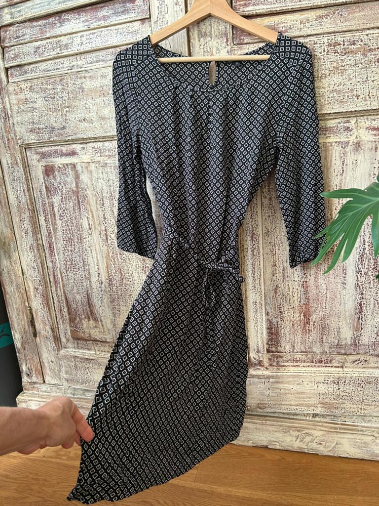 King Louie viscose zomerjurk maat M, Kleding | Dames, Jurken, Maat 38/40 (M), Zwart, Ophalen of Verzenden, Zo goed als nieuw
