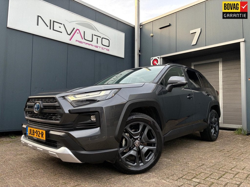 Toyota RAV4 2.5 Hybrid AWD 222PK ADVENTURE PANORAMADAK JBL, Auto's, Toyota, Automaat, 12 maanden, Gebruikt, 4 cilinders
