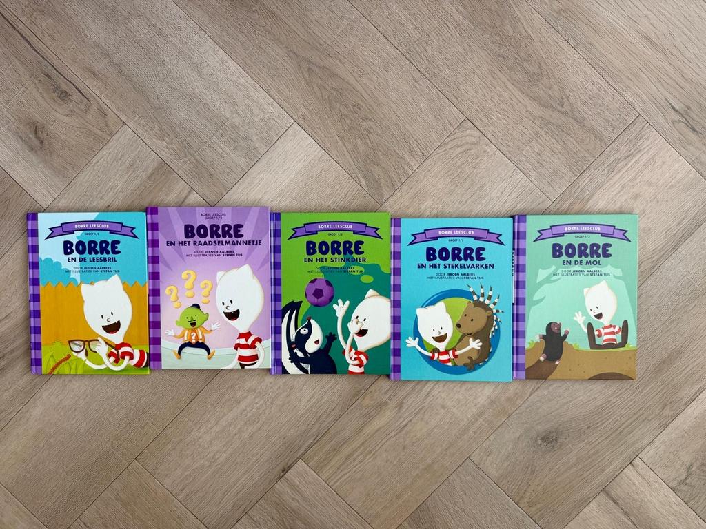 Borre boekjes 15 stuks, Ophalen of Verzenden, Zo goed als nieuw, Fictie algemeen