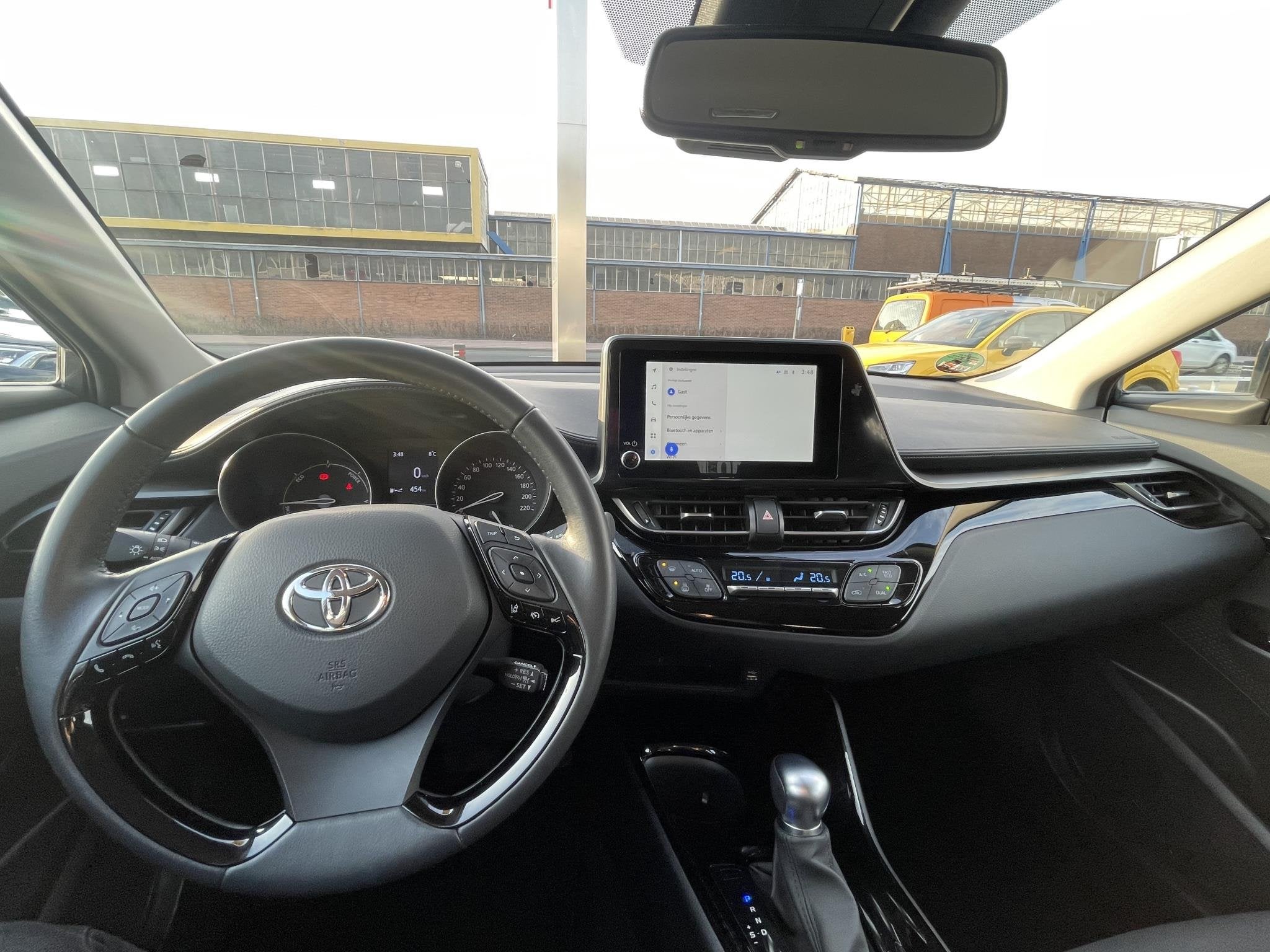 Toyota C-HR 2.0 Hybrid Dynamic + afneembare trekhaak NL Auto, Euro 6, 4 cilinders, Leder en Stof, Origineel Nederlands