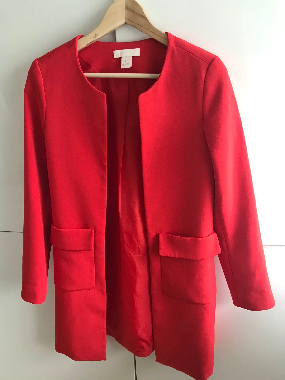 Stijlvolle rode blazer van H&M, maat M, Ophalen, Zo goed als nieuw, Maat 38/40 (M), Rood