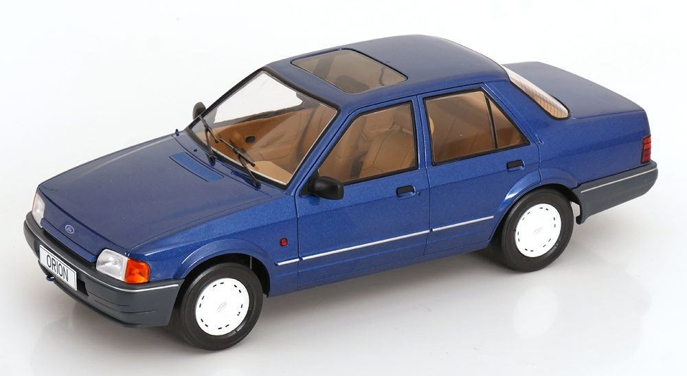Ford Orion MK II 1.6i Ghia 1986-1990 Blauw Metallic 1-18 MCG, Overige merken, Tschuiten@hotmail.com, Duitsland, Auto