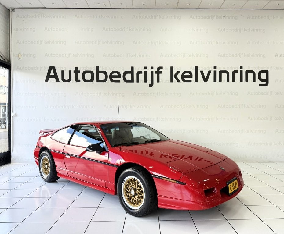 Foto 12 van Pontiac Fiero 2.8 GT Airco OOK S AVONDS GEOPEND OP AFSPRAAk
