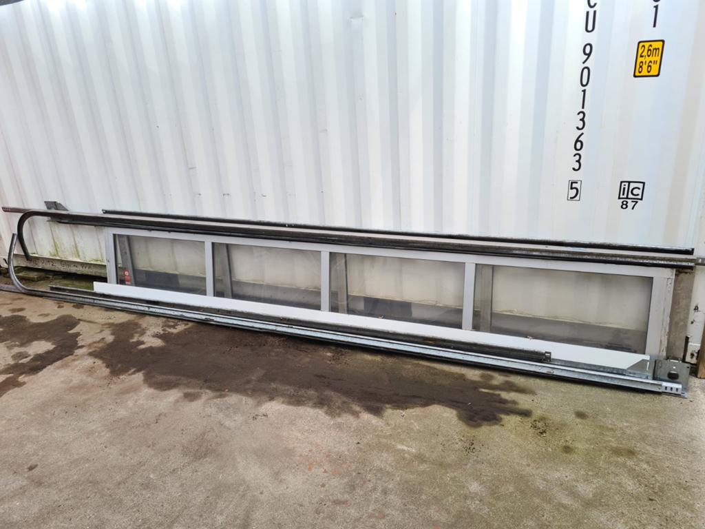 Gebruikte GaragedeurRails en 2 lichtPanelen, Ophalen, Gebruikt, Garagedeur, Metaal