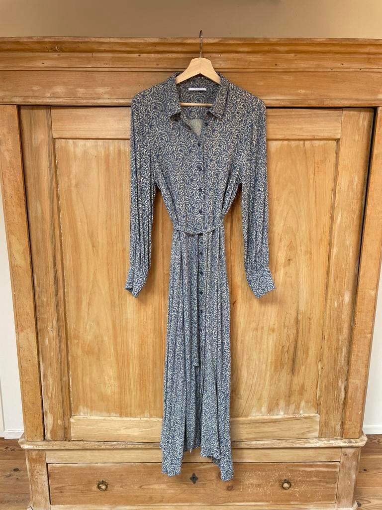Jurk van By Bar, Kleding | Dames, Jurken, Ophalen of Verzenden, Zo goed als nieuw, Maat 38/40 (M), Blauw