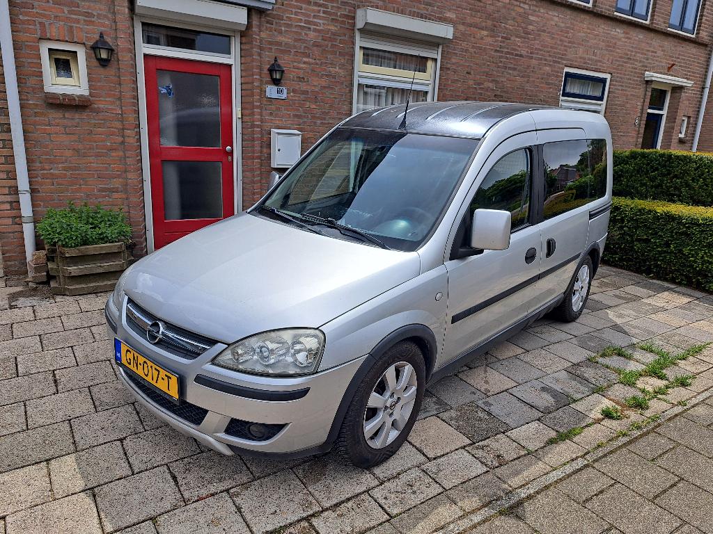 Opel Combo 1.4 Tour 2007 Grijs, Voorwielaandrijving, Stof, 49 €/maand, Handgeschakeld