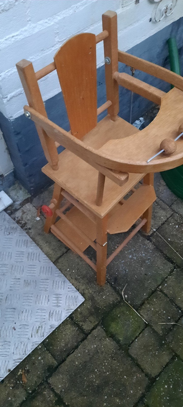 Houten  poppenstoeltje 64 hoog, Ophalen of Verzenden, Overige typen