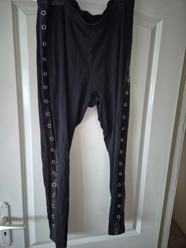 Zwarte legging met zilveren ringen - Maat XL, Ophalen of Verzenden