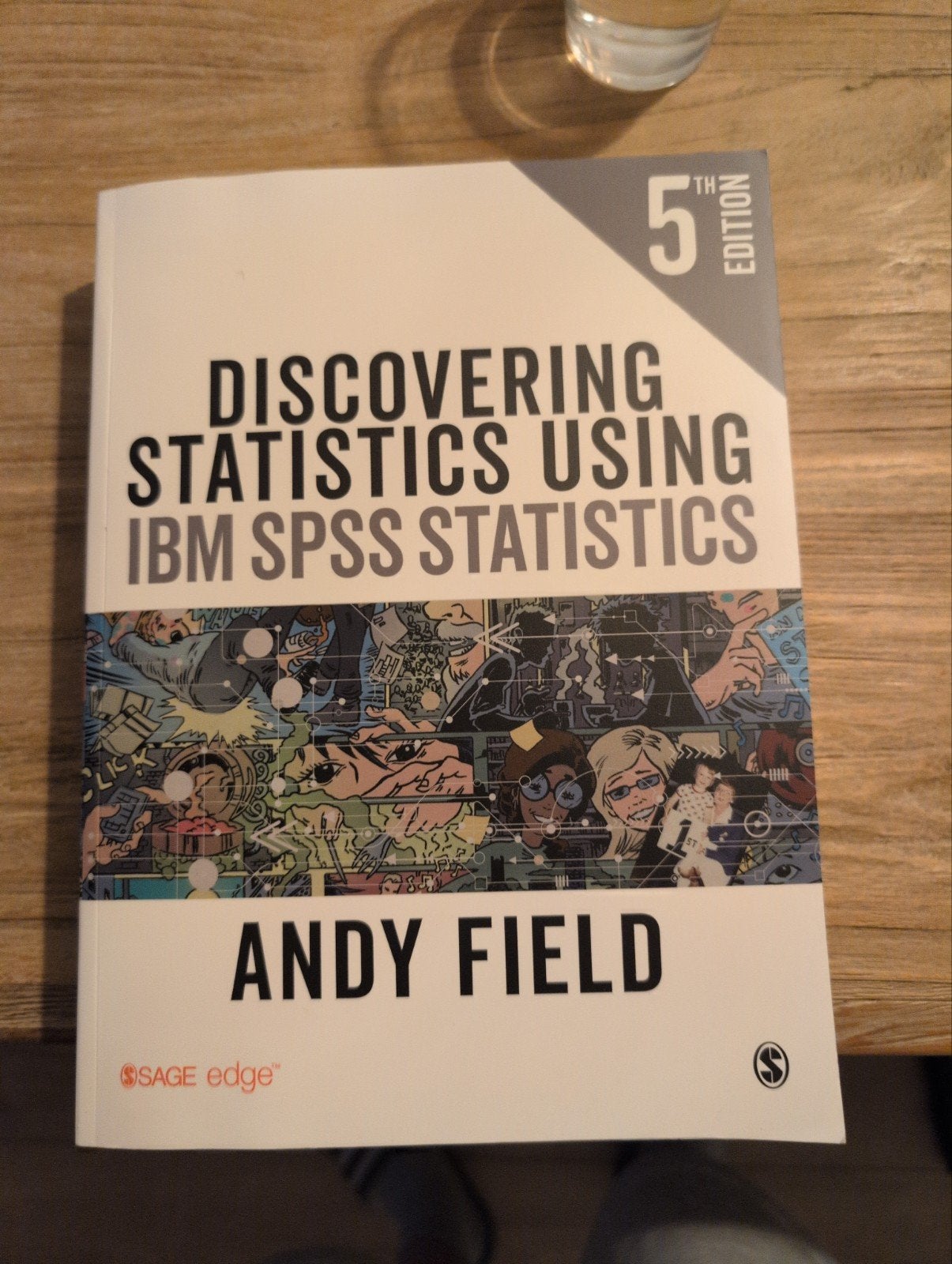 Discovering Statistics Using IBM SPSS Statistics 5e, Zo goed als nieuw, Andy Field, Gamma, HBO
