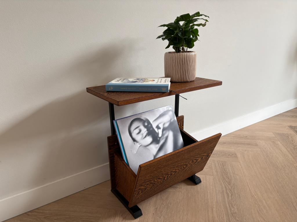 Vintage bijzettafel met lectuurbak lp vinyl, Ophalen, Gebruikt