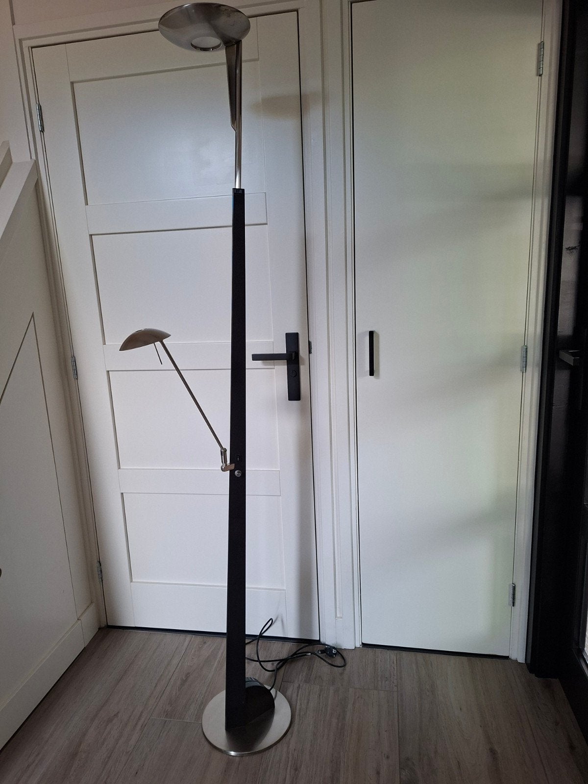 Moderne vloerlamp met leeslamp - Zwart en chroom, Huis en Inrichting, Ophalen, Gebruikt, Metaal, Modern