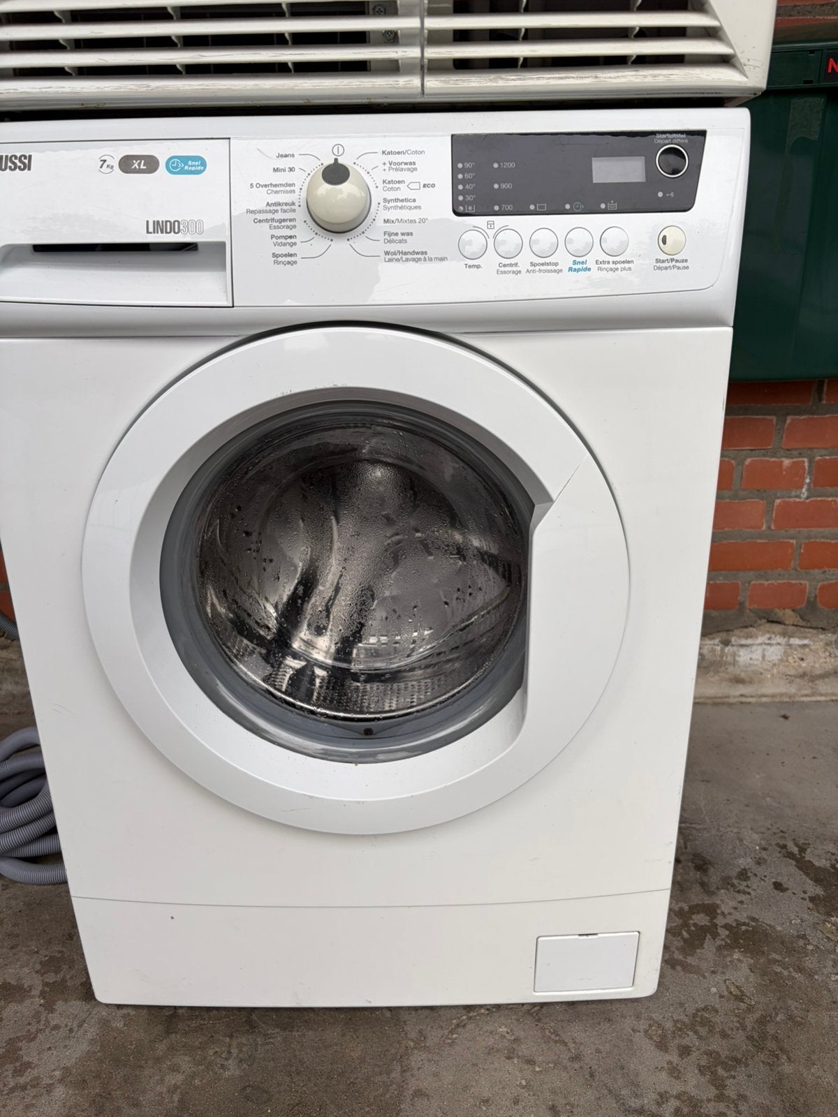 Washing machine and dryer machine, Ophalen, Gebruikt, 1200 tot 1600 toeren
