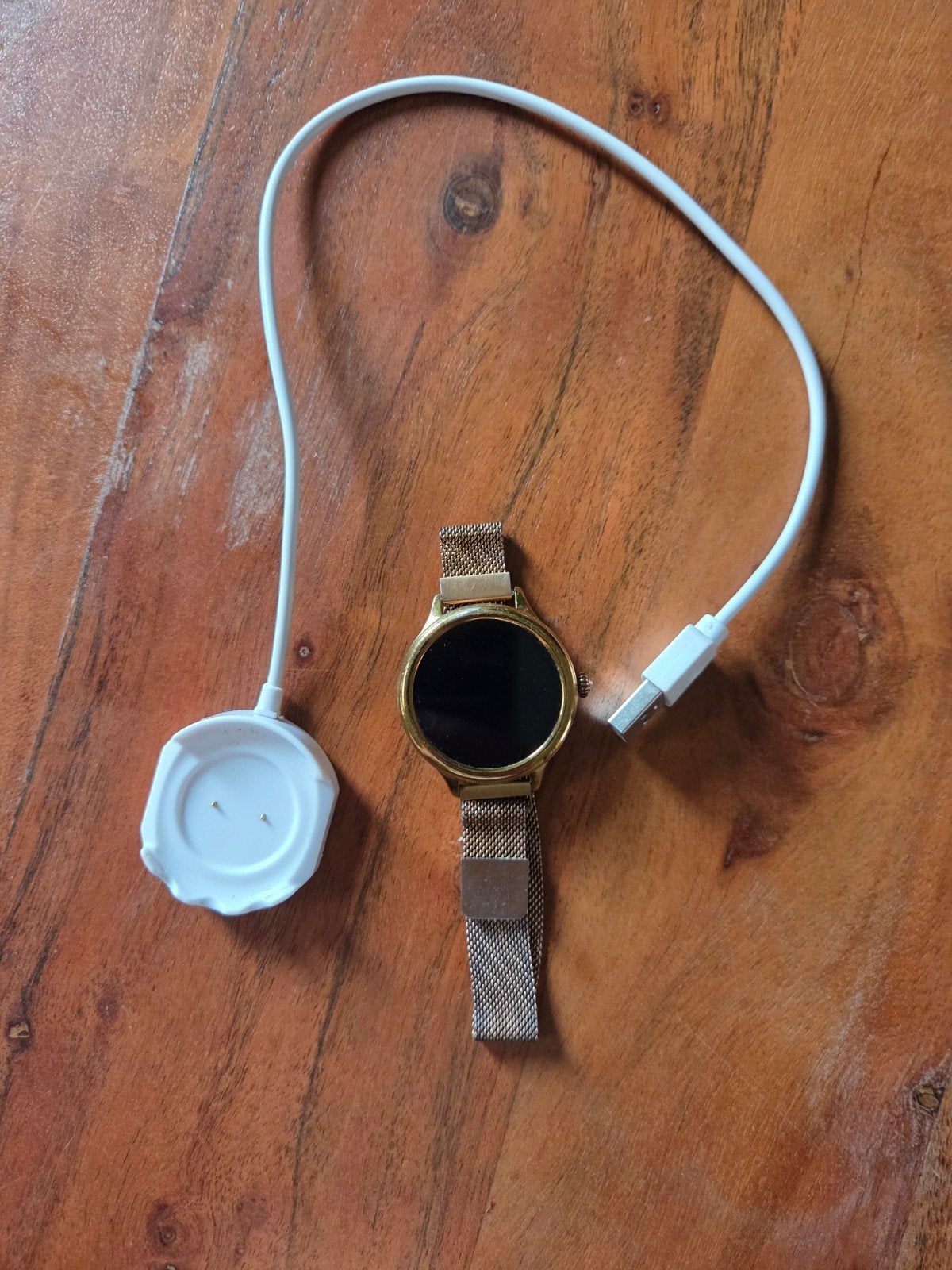 Valante Lady Fit Smartwatch - Goudkleurig met F Fit App, Ophalen, Stappen, Gebruikt, Valante