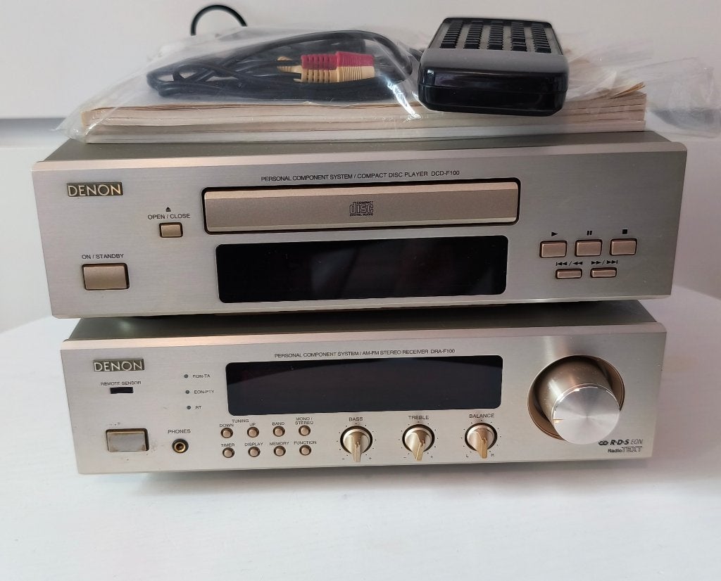 Denon F100 Stereo System Amplifier + CD Player, Denon, Tuner of Radio, Ophalen of Verzenden, Zo goed als nieuw