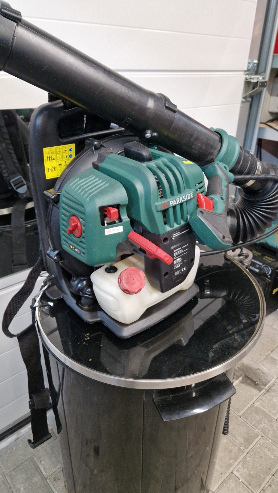 Parkside Bladblazer Ruggedragen  zo goed als nieuw, Benzine, Ruggedragen, Ophalen of Verzenden, Parkside