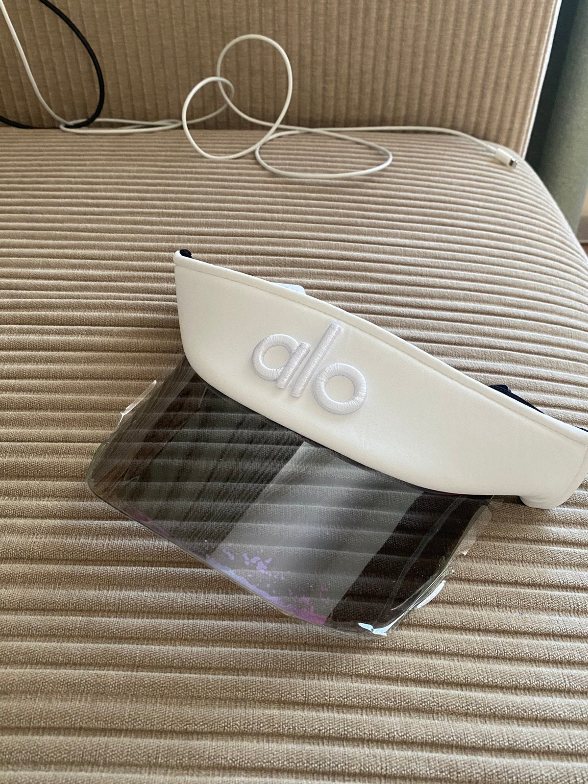 Alo yoga solar visor, Kleding | Dames, Verzenden, Zo goed als nieuw, One size fits all