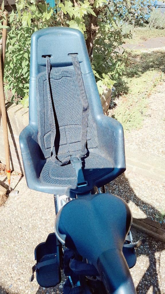 kinder fietsstoeltje, Fietsen en Brommers, Fietsaccessoires | Fietsstoeltjes, Ophalen, Zo goed als nieuw, Bobyke, Voetsteuntjes