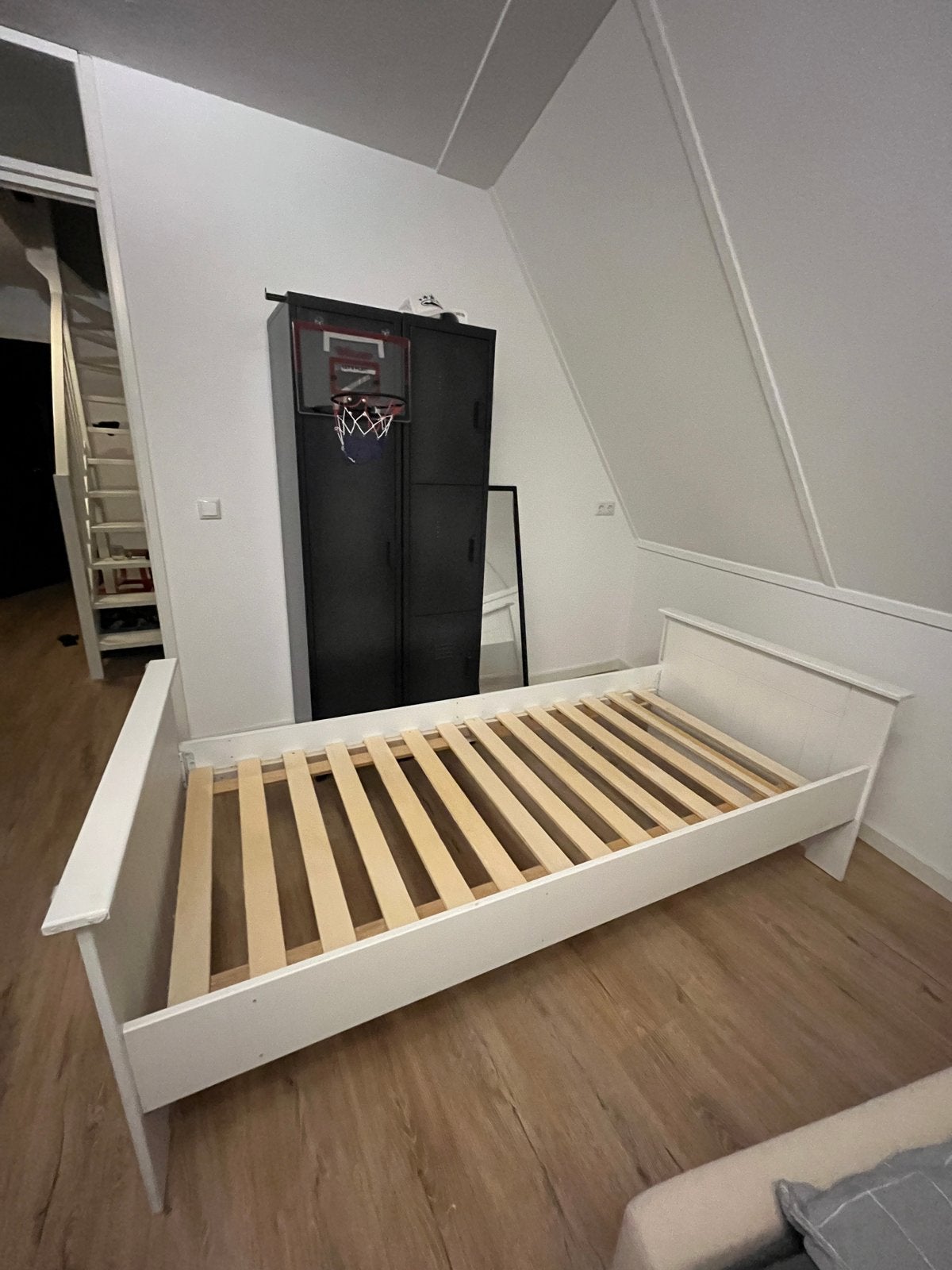 Stevig Eenpersoonsbed wit met lattenbodem+lade, Huis en Inrichting, Ophalen, Eenpersoons, Wit, 200 cm