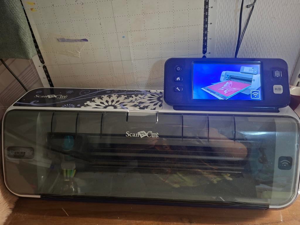 Brother Scan en cut cm 900 met matten, Ophalen of Verzenden, Zo goed als nieuw, Overige modellen, Minder dan 10 lampen