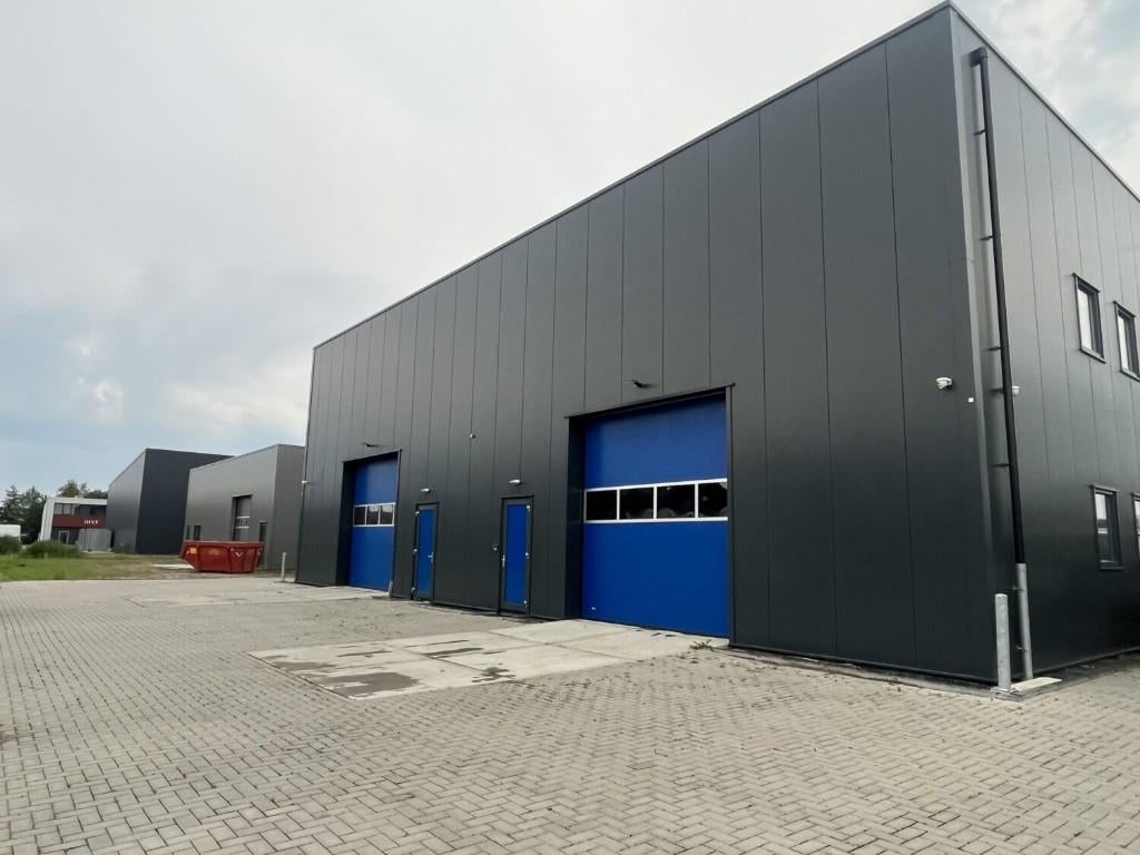 Bedrijfsruimte 210m2 te lemmer vlakbij A6, 210 m², Huur, Bedrijfsruimte
