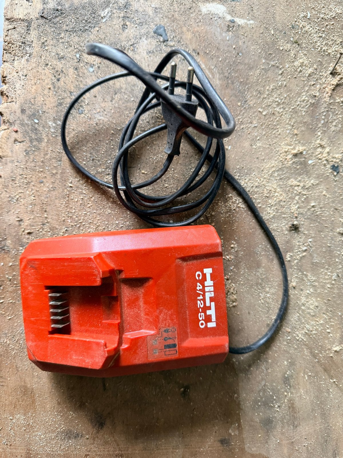 Hilti C 4/12-50 Acculader, Ophalen of Verzenden, Gebruikt