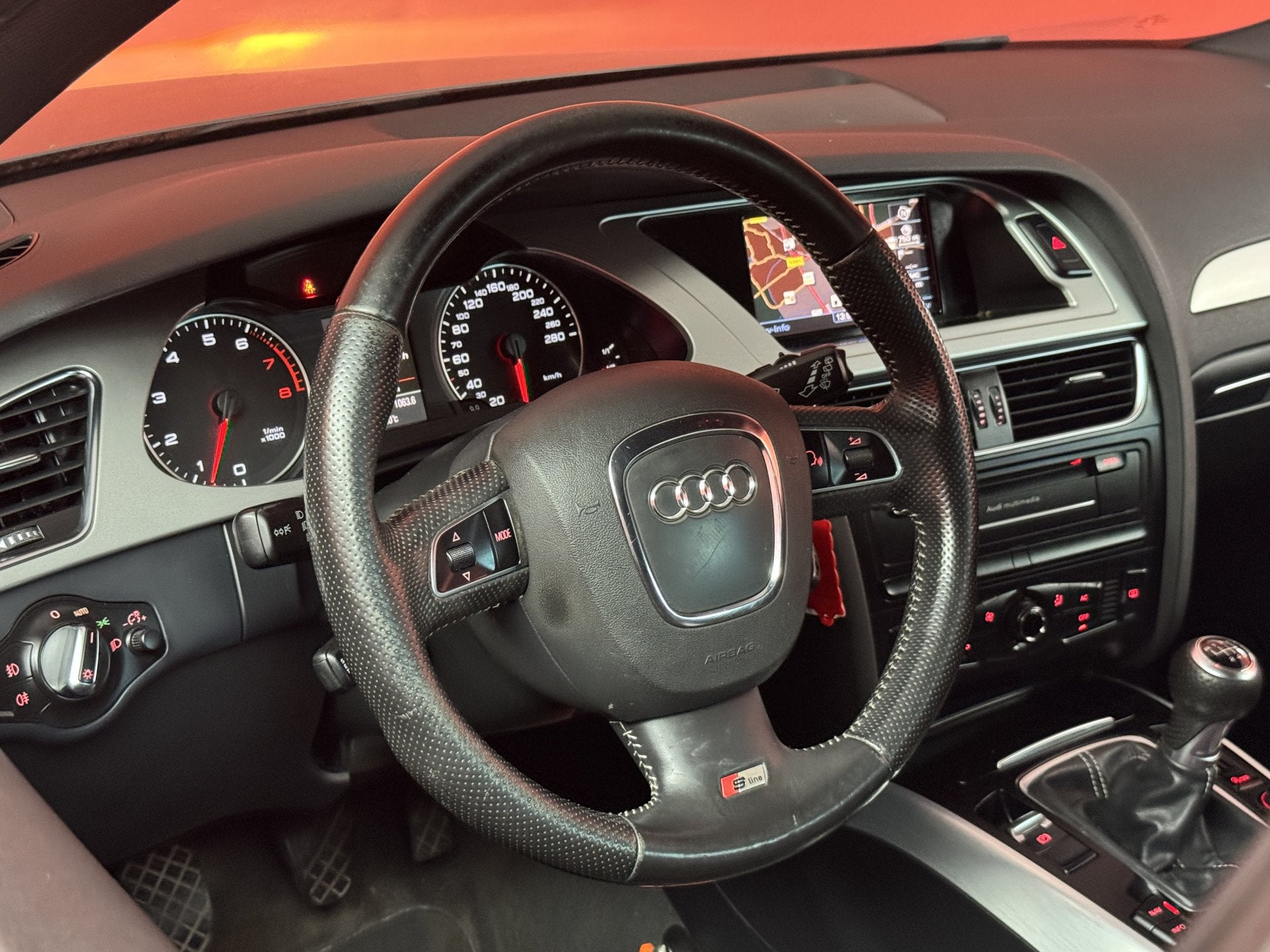 Audi A4 Avant 2.0 TFSI Pro Line S | Trekhaak | APK 25-05-202, Auto's, Audi, Voorwielaandrijving, Euro 5, 15 km/l, Gebruikt
