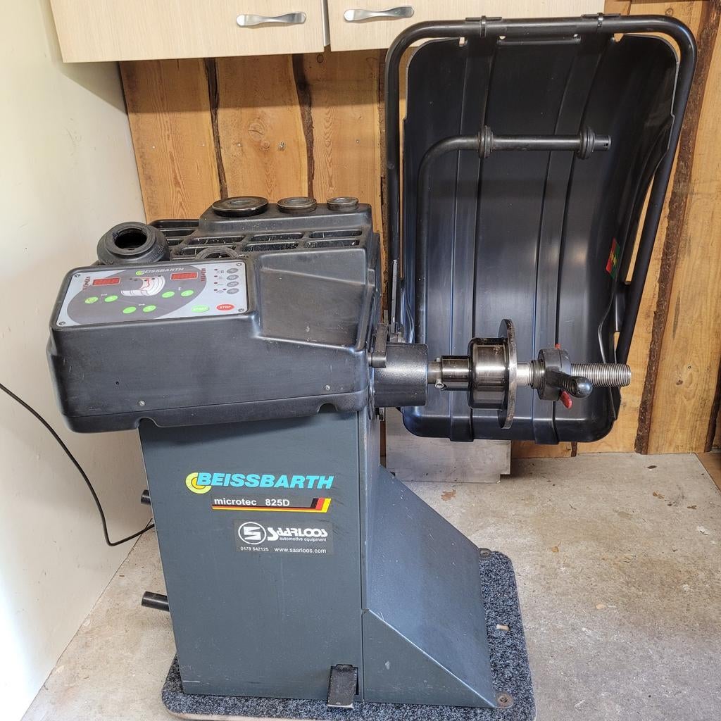Balanceermachine balanceer apparaat beissbarth met defekt, Ophalen, Gebruikt