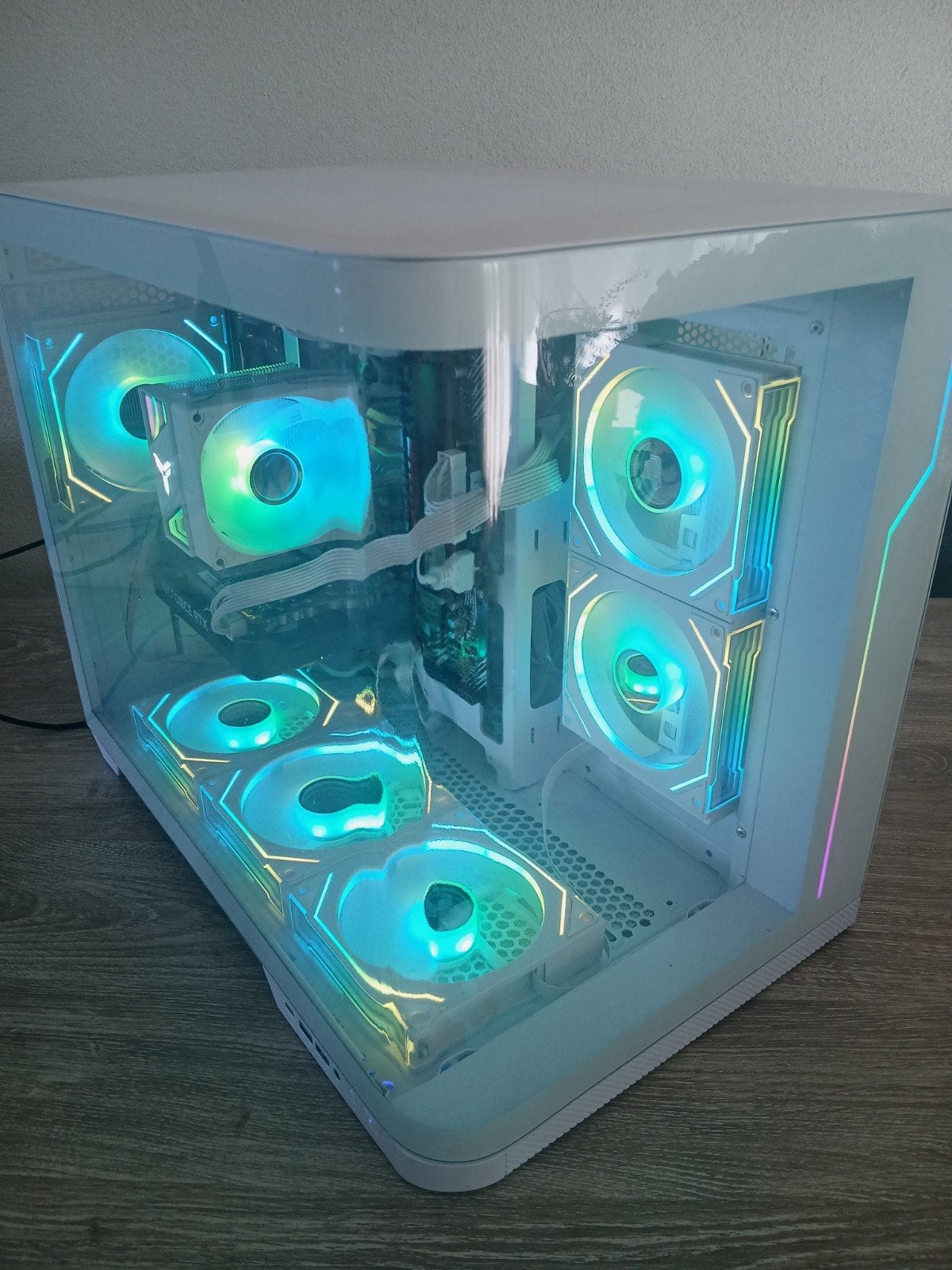 Gaming pc | 7 5700x | rtx 4060 | 32 gb | 1tb, Ophalen, Zo goed als nieuw, 4 Ghz of meer, SSD