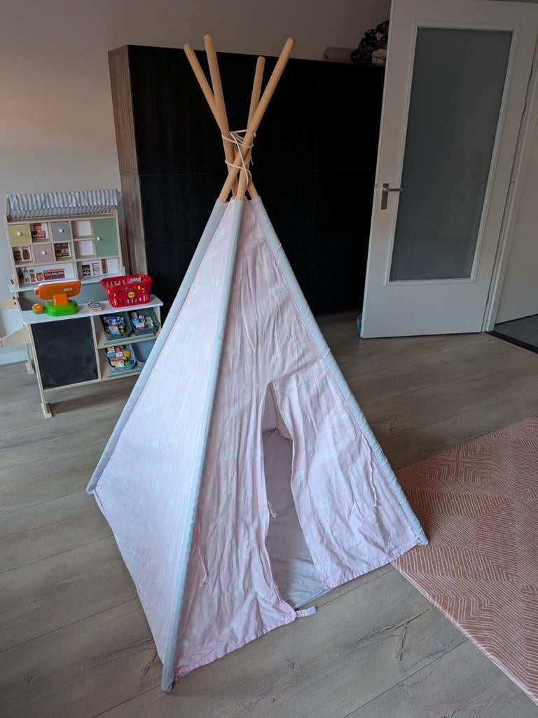 Roze kinder tipi tent met sterren, Kinderen en Baby's, Speelgoed | Speeltenten, Gebruikt, Ophalen