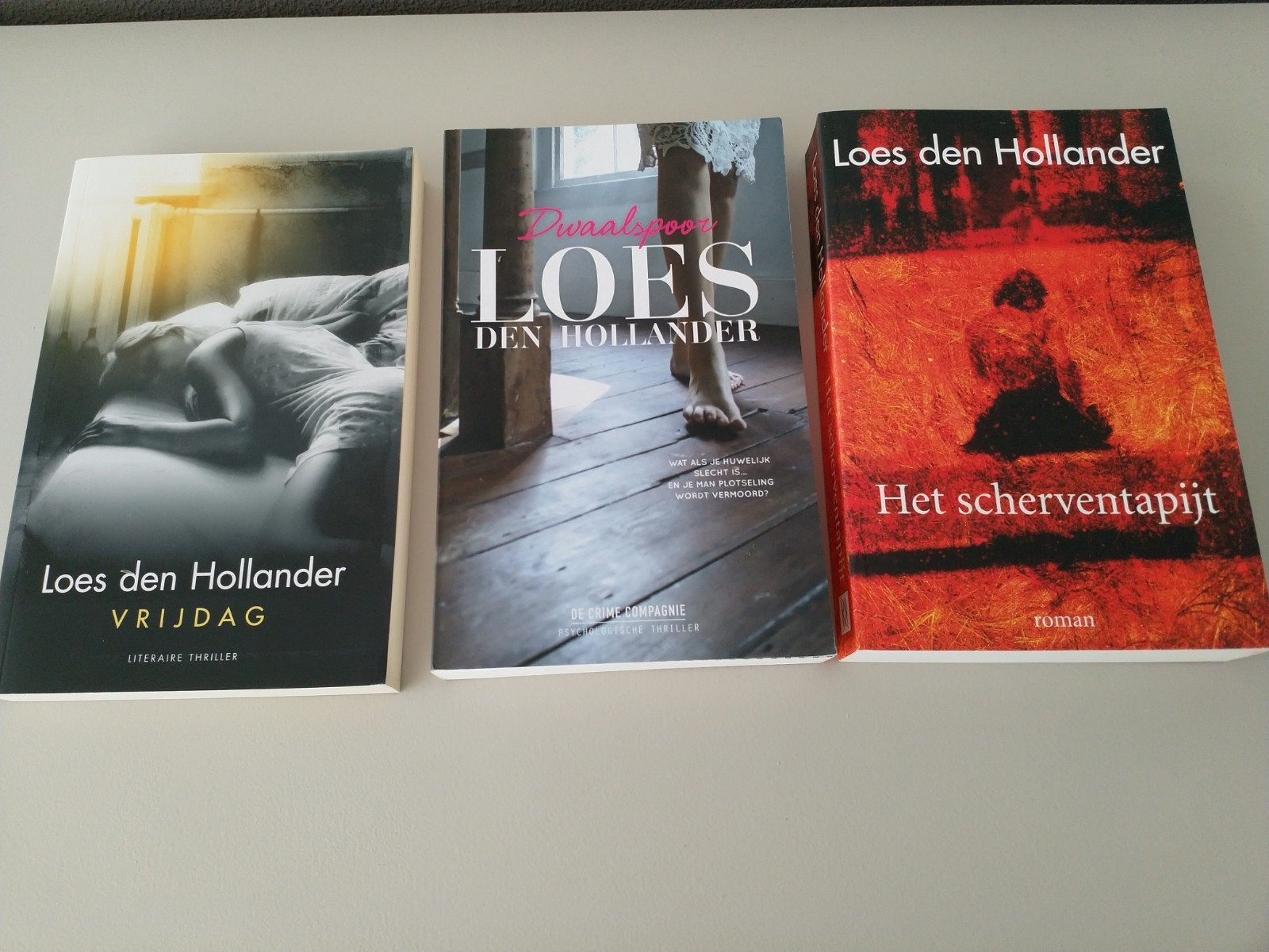 Loes den Hollander, Ophalen, Zo goed als nieuw