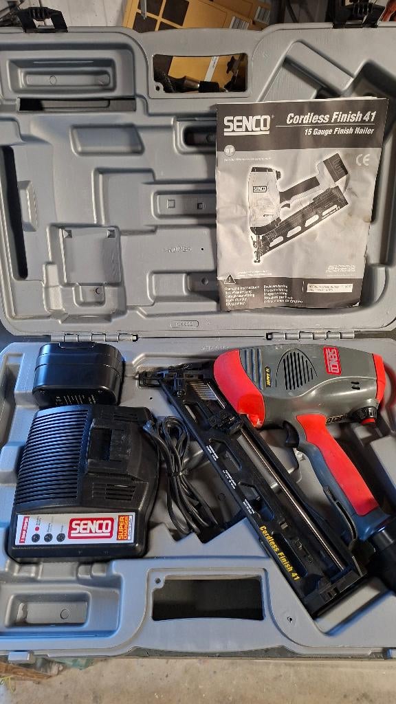 Senco Cordless Finish 41 accu Afwerk tacker schiethamer, ., Ophalen of Verzenden, Zo goed als nieuw, .