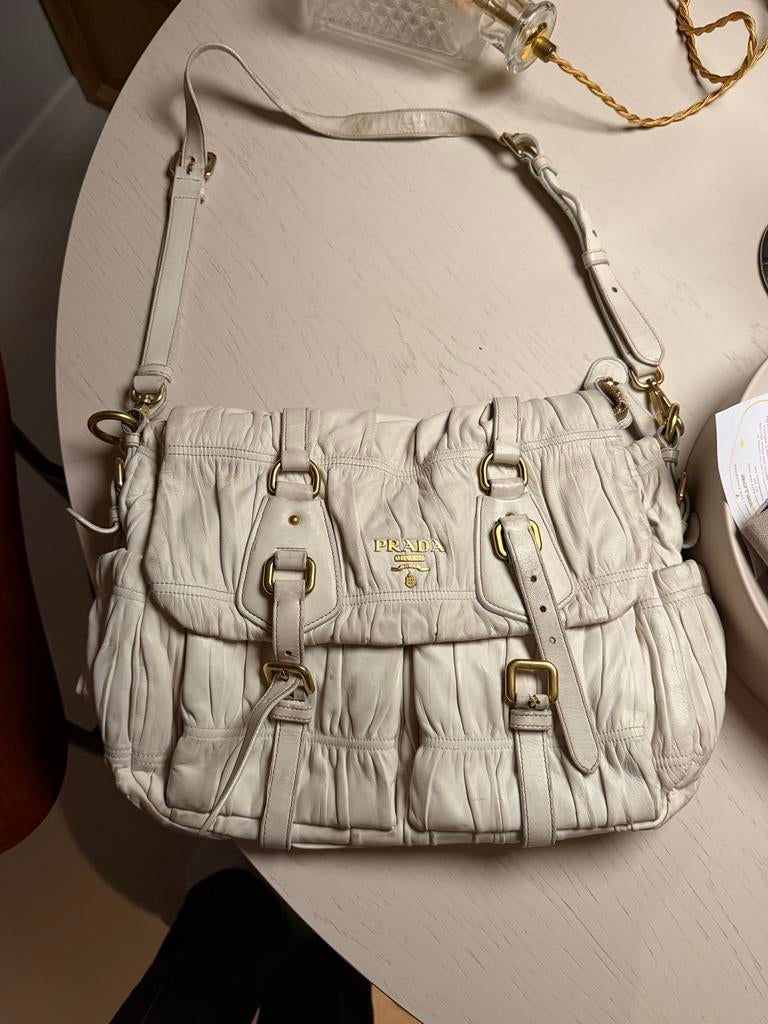 Vintage prada designer tas gaufre bag Y2K, Sieraden, Tassen en Uiterlijk, Tassen | Damestassen, Ophalen of Verzenden, Zo goed als nieuw