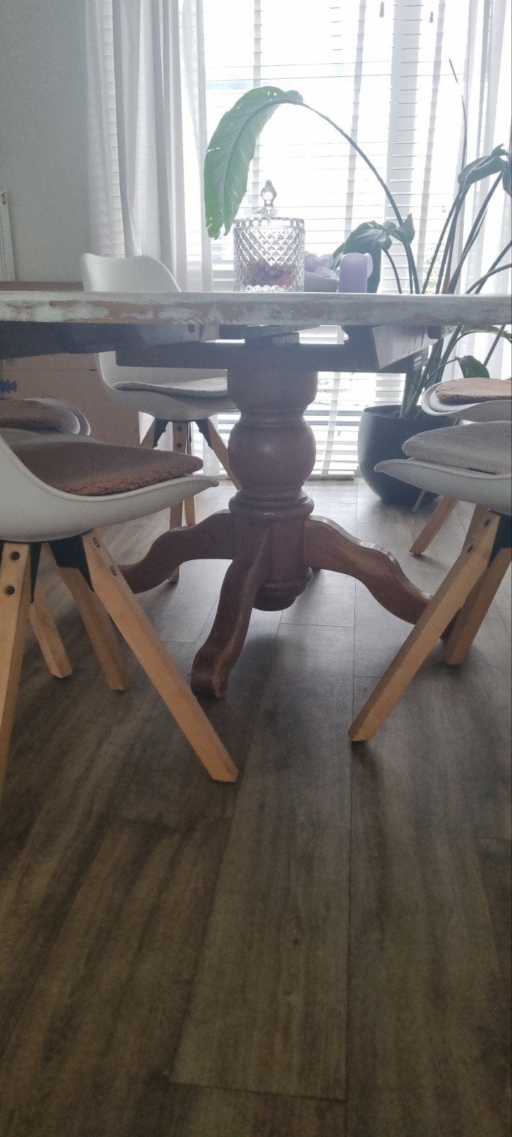Ovale eettafel en 5 stoelen., Ophalen, Gebruikt, Landelijke, brocante stijl, Vijf personen of meer