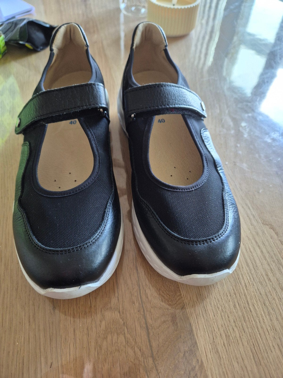 Wolky schoenen maat 40 met uitneembare zooltjes, Wolky, Schoenen met lage hakken, Zwart, Ophalen of Verzenden