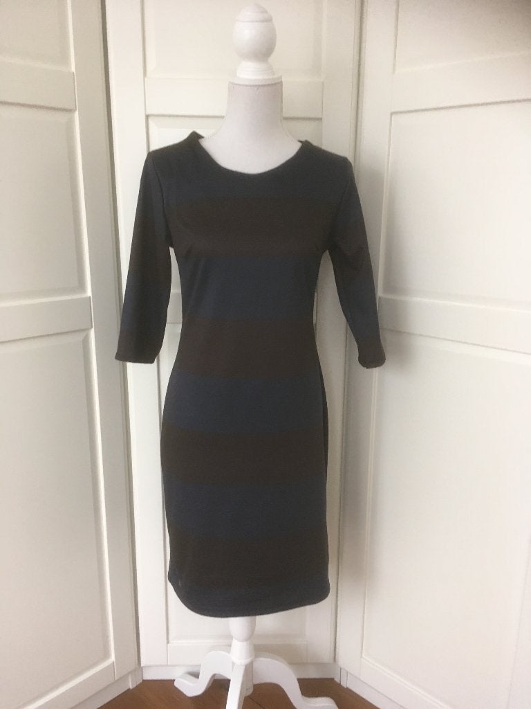 Sophia nieuwe zwart blauw gestreepte mini jurk, maat M, Maat 38/40 (M), Zwart, Sophia, Nieuw
