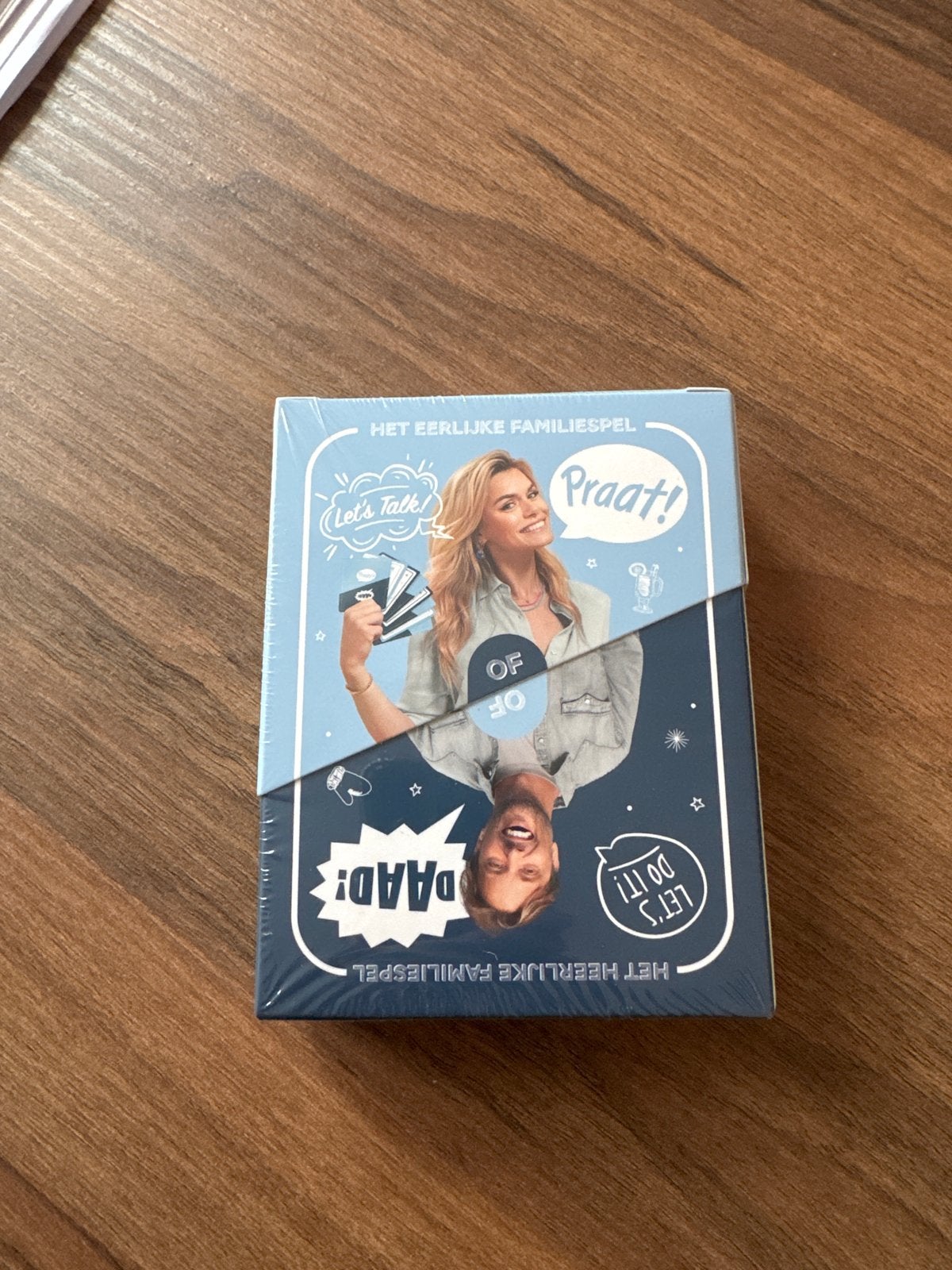 Praat! Of Daad! Wintereditie - Het Eerlijke Familiespel, Drie of vier spelers, Ophalen of Verzenden, Nieuw