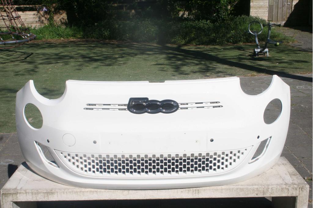 FIAT 500 E //VOORBUMPER (NIEUW MODEL), Niet ingevuld, Gebruikt, Niet ingevuld, Bumper